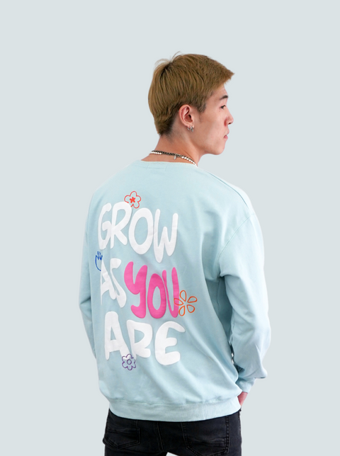 BLUE GROW AS YOU ARE CREWNECK SWEATER